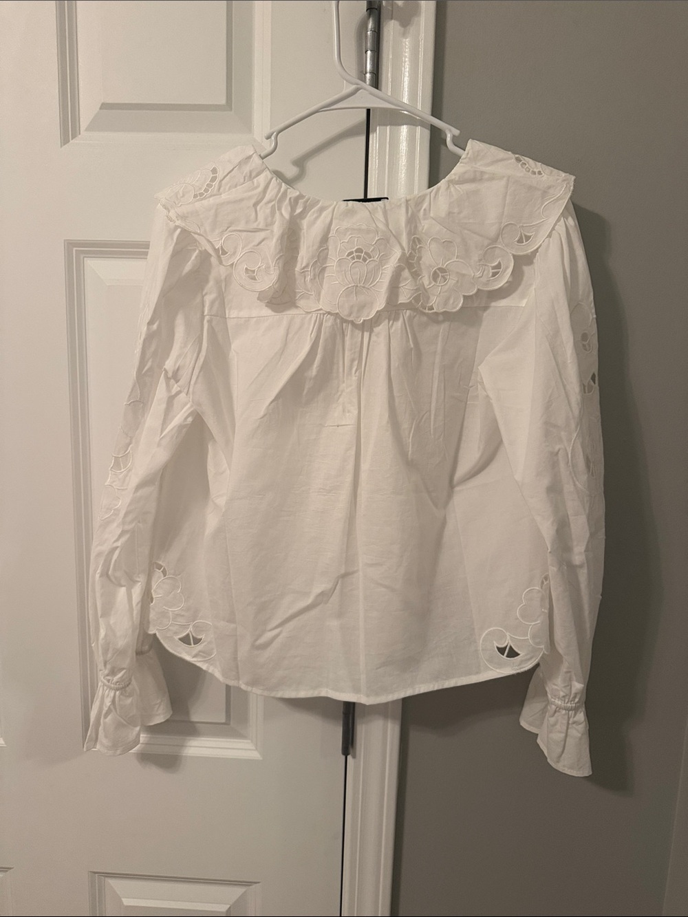 White Embroidered Cotton Blouse - Miu Miu from CocoLilys - Picture 2 of 3